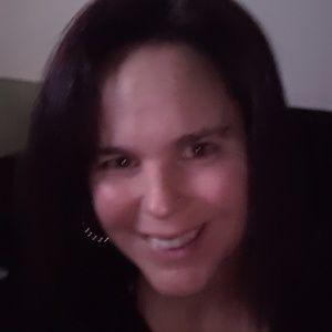 Meet your Posher, Leann